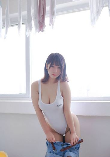 特级全黄久久久久久久久_1080日韩电影在线