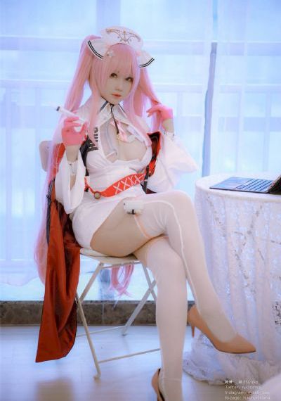女子经常练俯卧撑乳房会大吗_超清电影免费在线